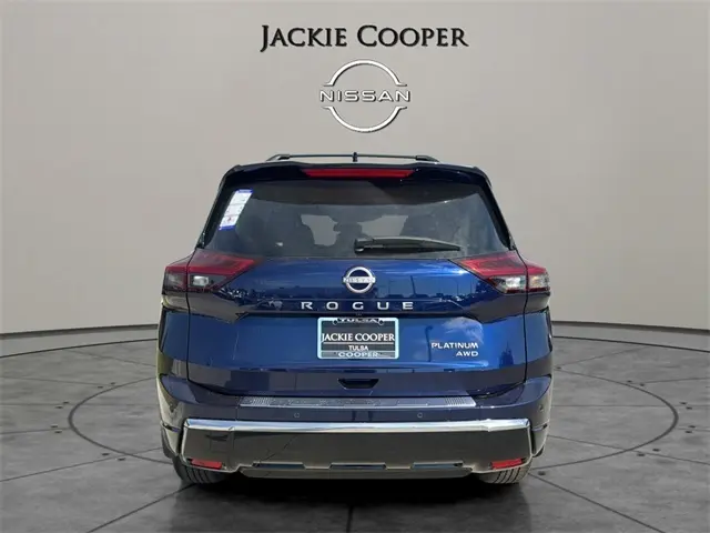 2026 Nissan Rogue Platinum photo 4
