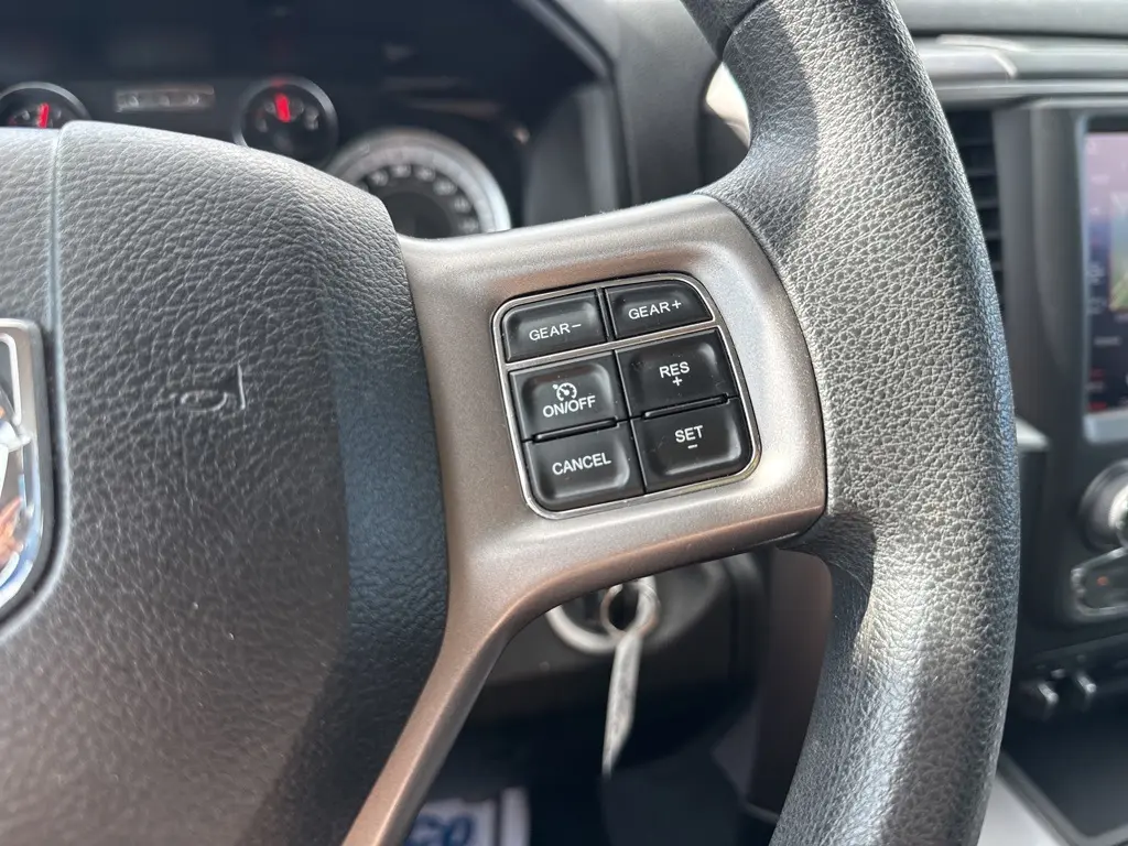 2023 Ram 1500 Classic SLT photo 30