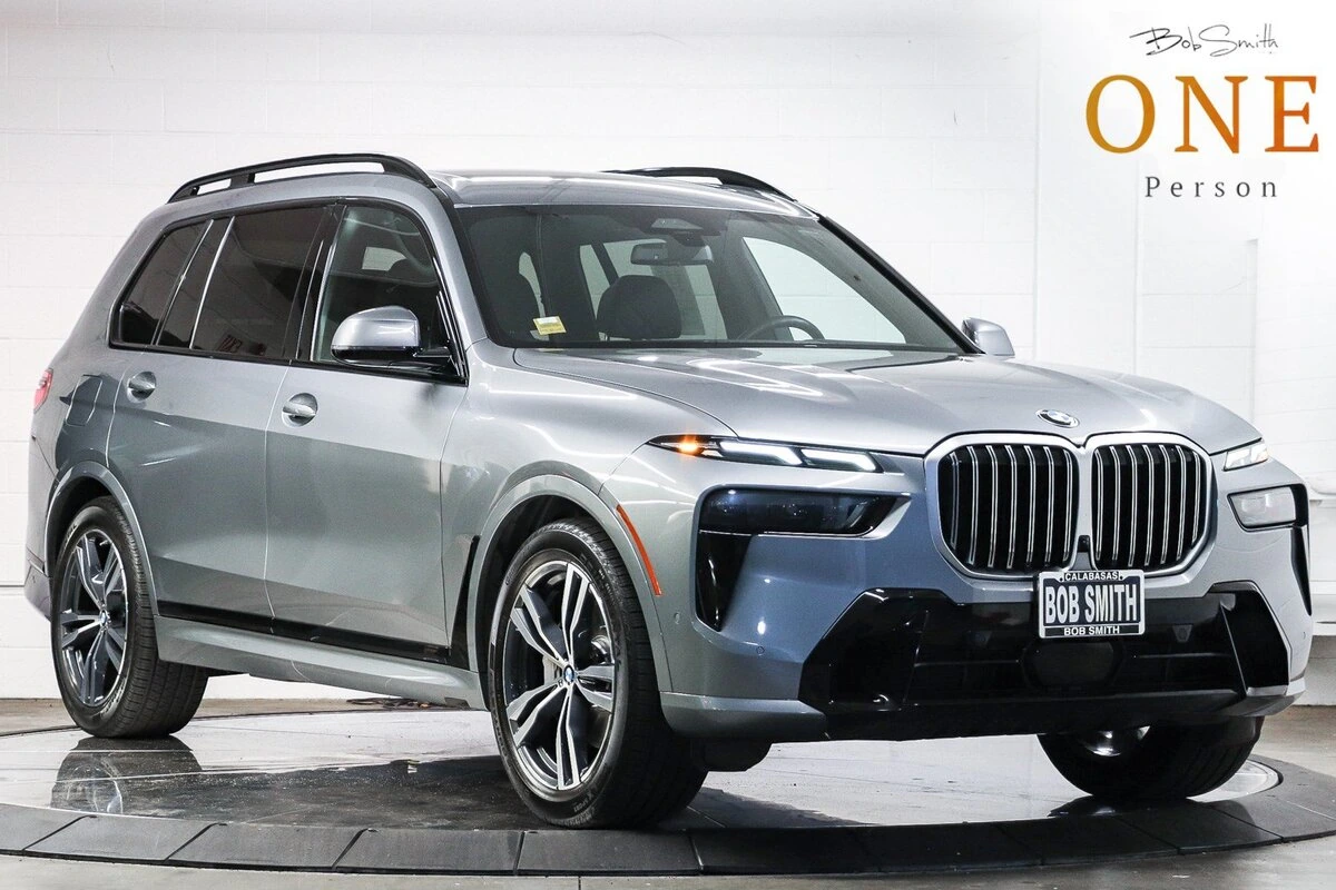 2024 BMW X7