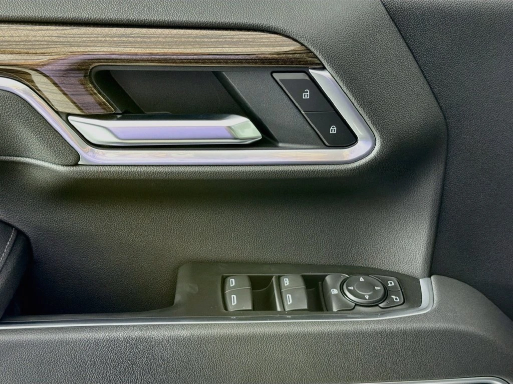 2026 Chevrolet Silverado 1500 LT - Photo 18