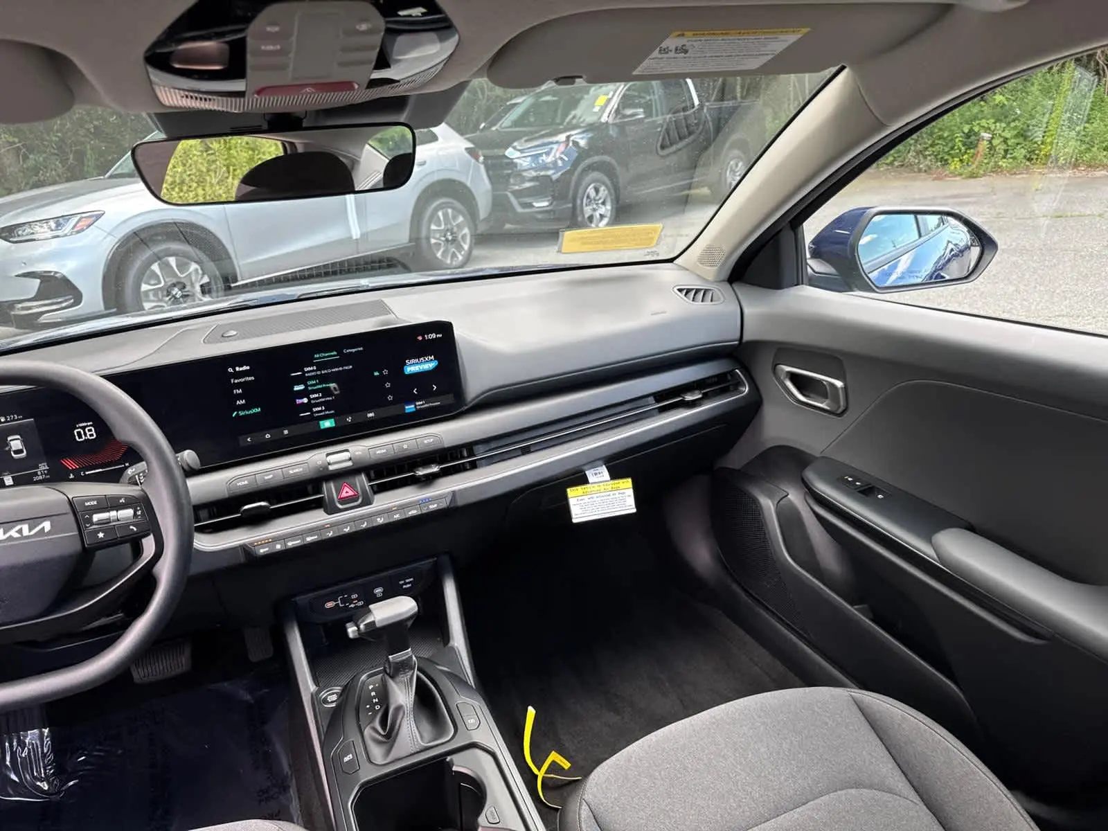 2025 Kia K4 LXS photo 33