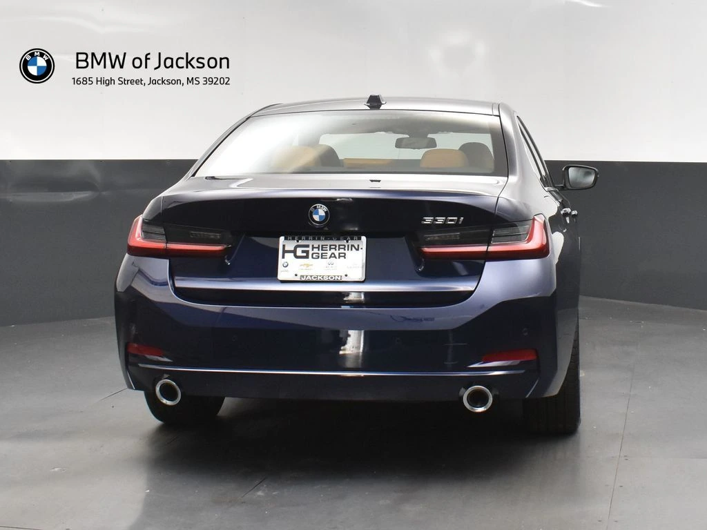 2026 BMW 3 Series 330i - Photo 7