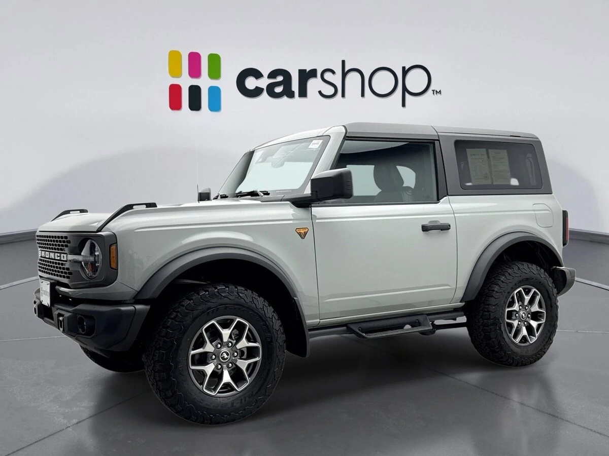 2023 Ford Bronco Badlands 4x4's photo