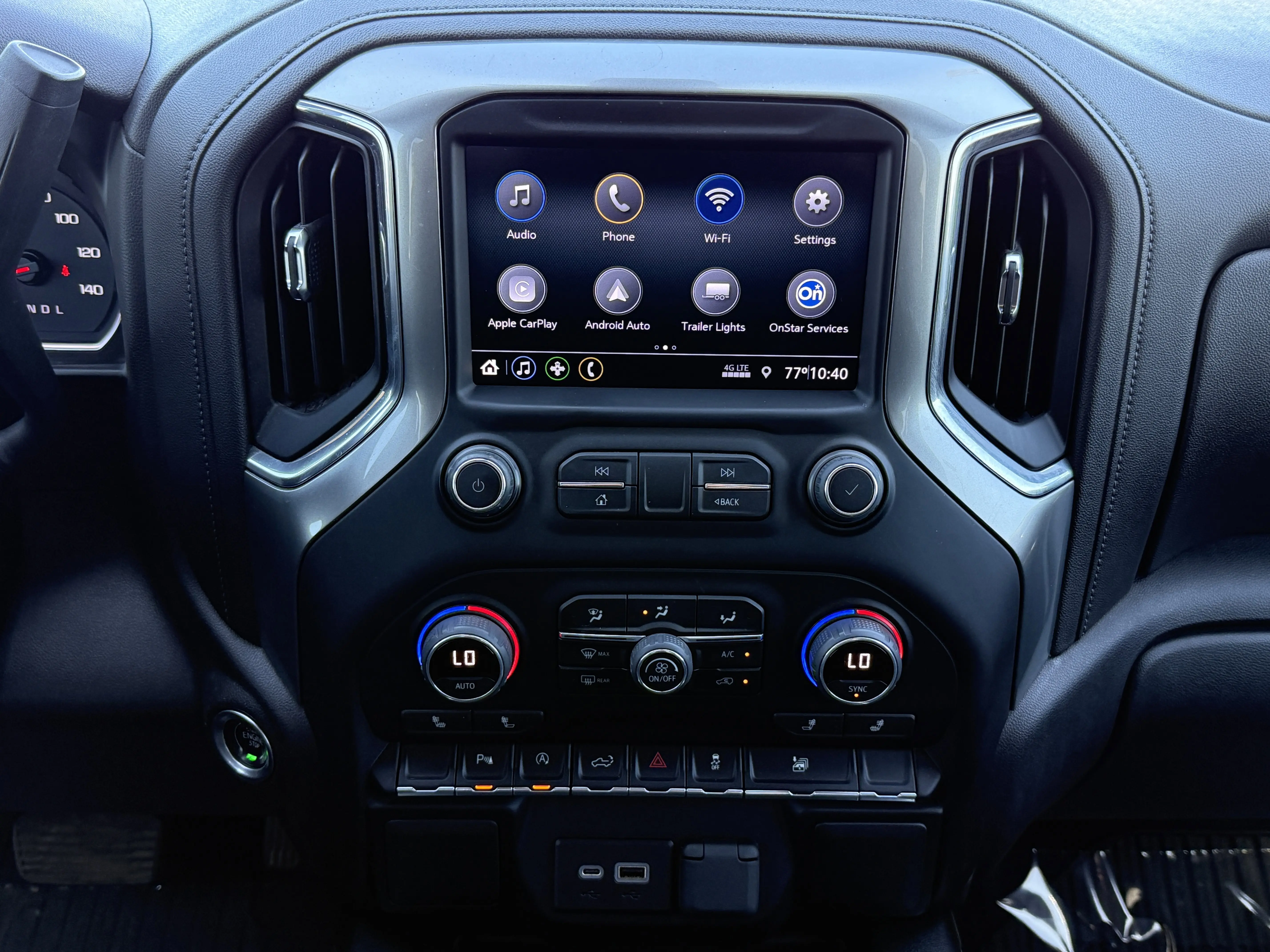 2022 Chevrolet Silverado 1500 RST photo 21