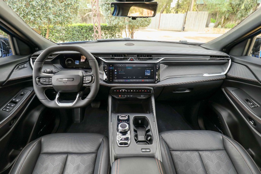 2026 Jeep Cherokee Turbo Hybrid Interior Cabin Dashboard