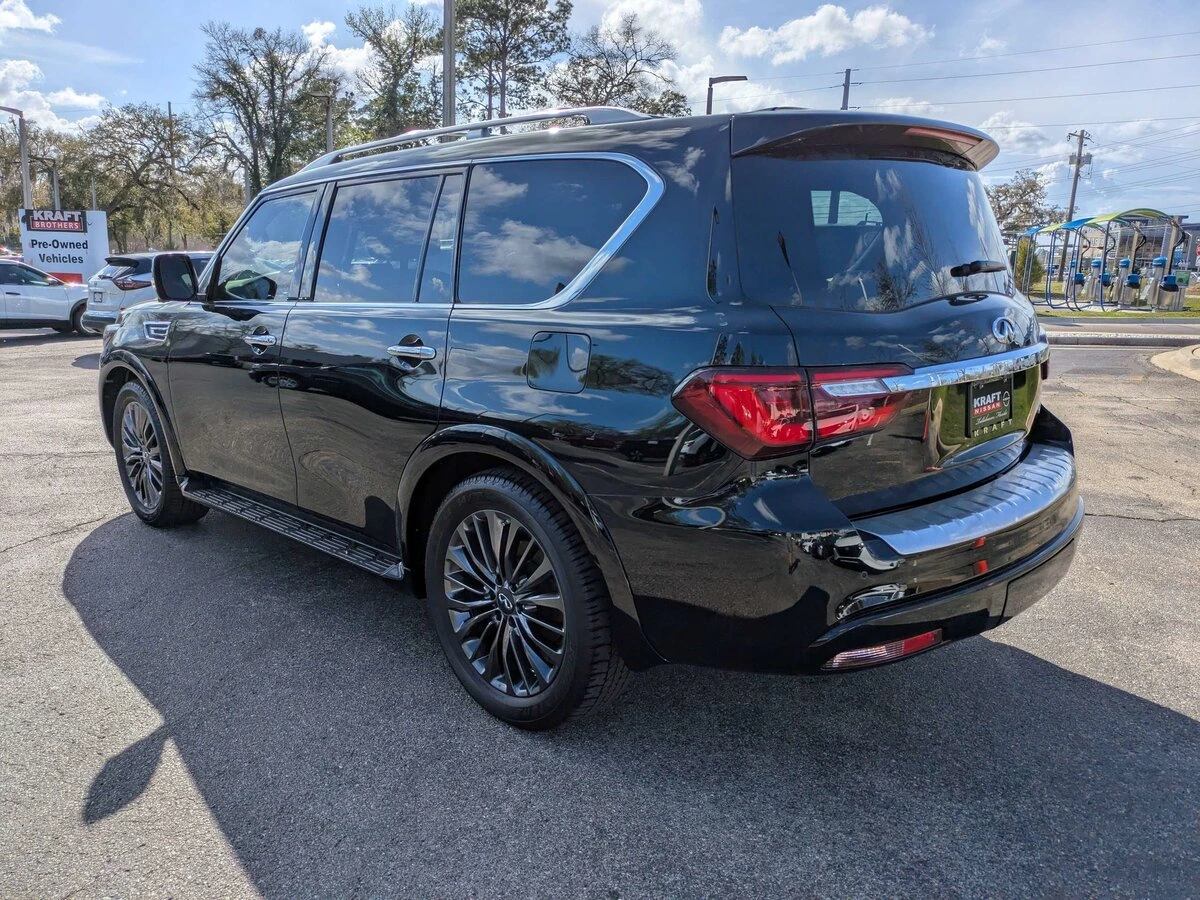 2022 INFINITI QX80 Sensory - Photo 6