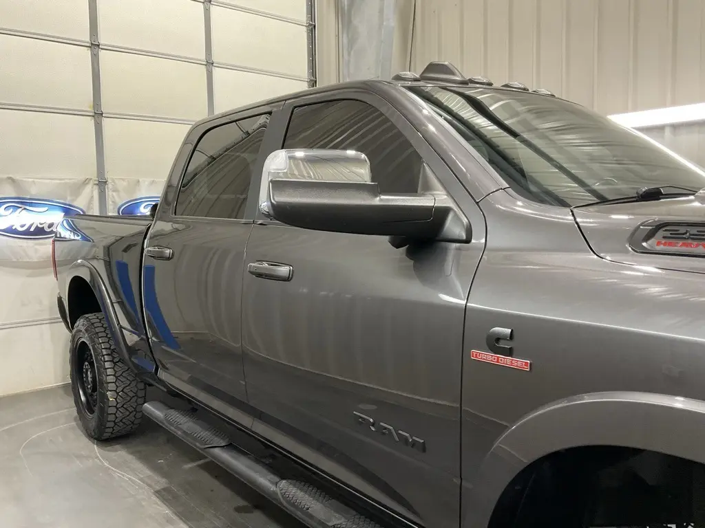 2021 Ram 2500 Laramie photo 2