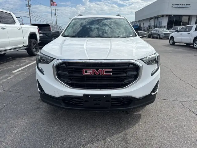 2020 Gmc Terrain SLE photo 2