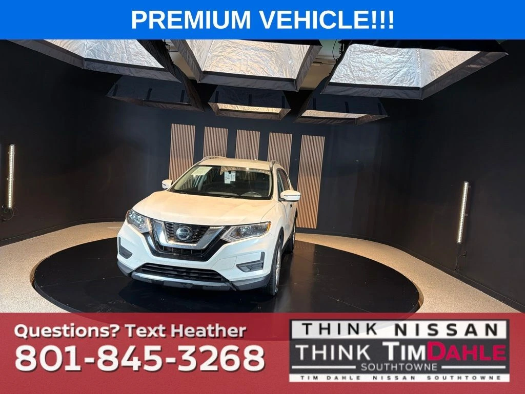 2018 Nissan Rogue SV AWD's photo