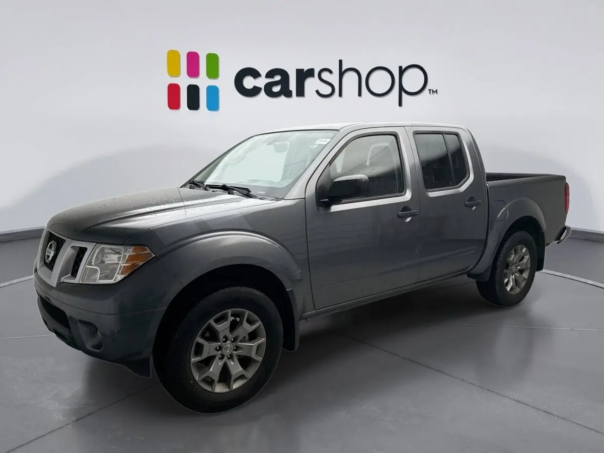 2020 Nissan Frontier SV's photo