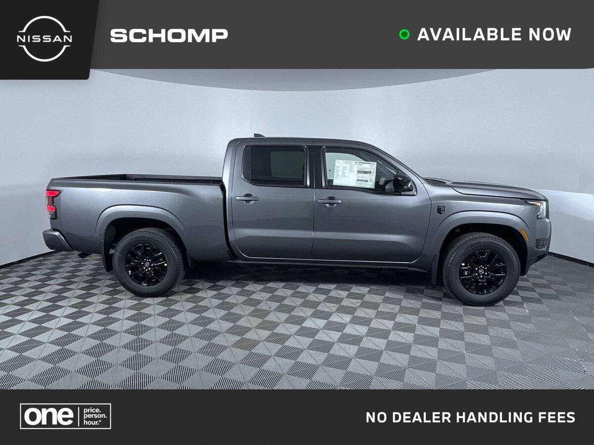 2026 Nissan Frontier SV's photo