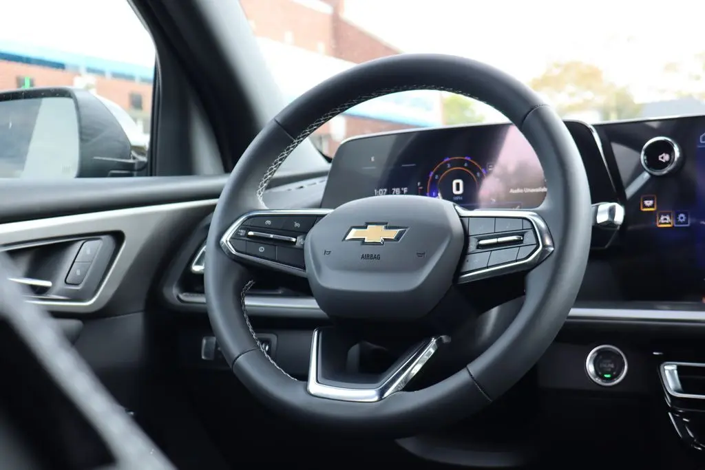 2026 Chevrolet Traverse 2LT photo 40
