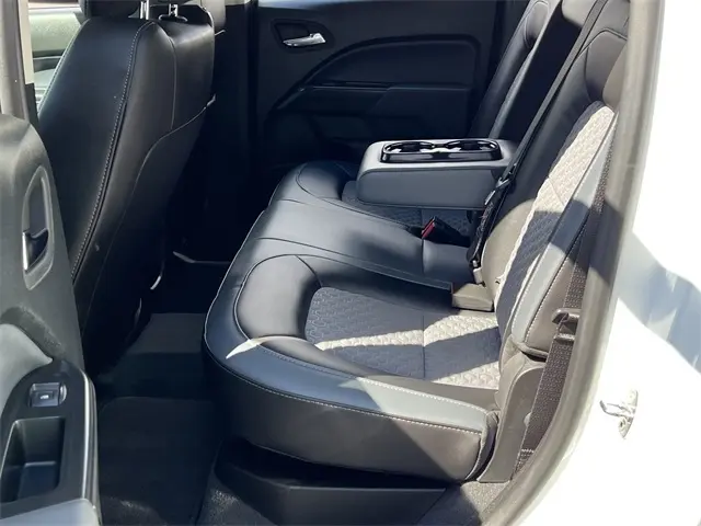 2022 Chevrolet Colorado Z71 photo 19
