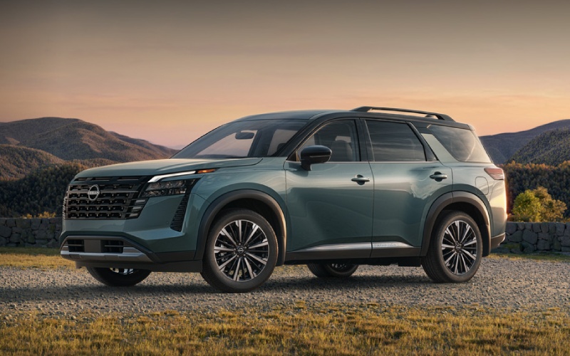 Is the 2026 Nissan Pathfinder’s Invisible Hood View a must-have for New Philadelphia, OH drivers?