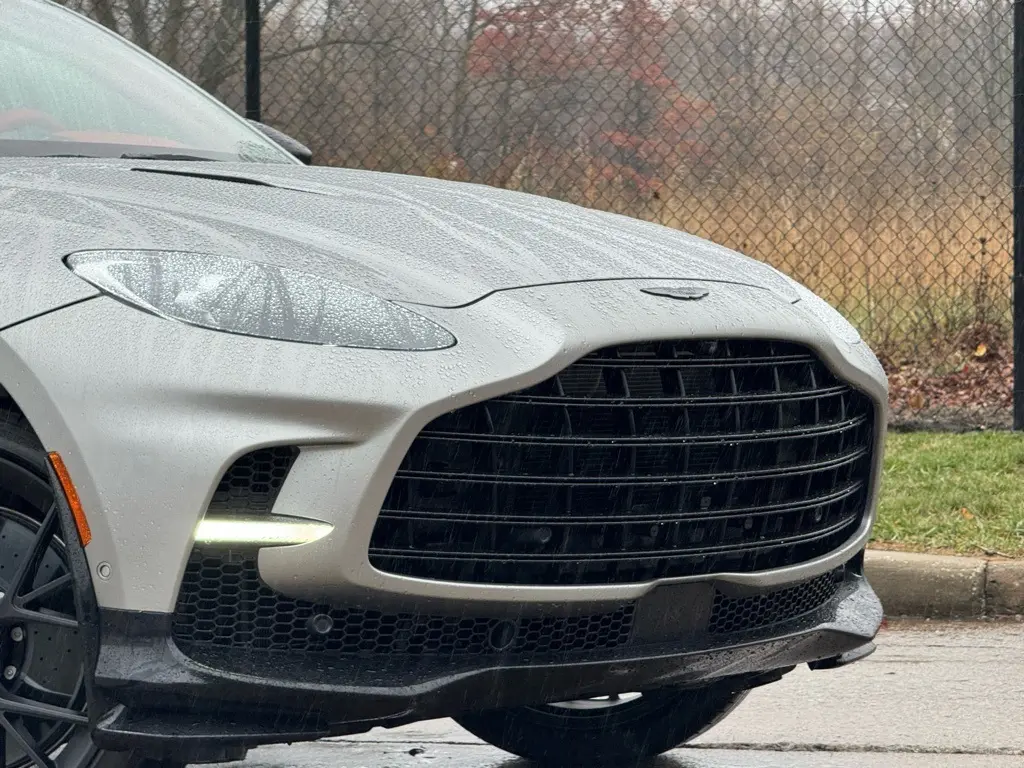 2025 Aston Martin DBX AM8 DBX707 photo 4