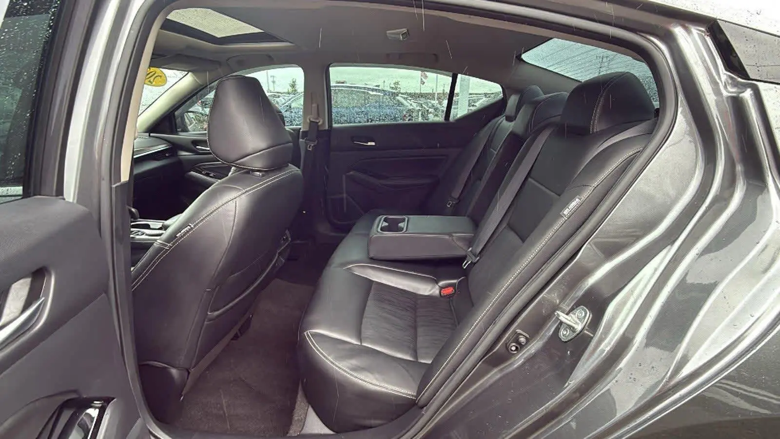 2022 Nissan Altima 2.5 Platinum photo 25