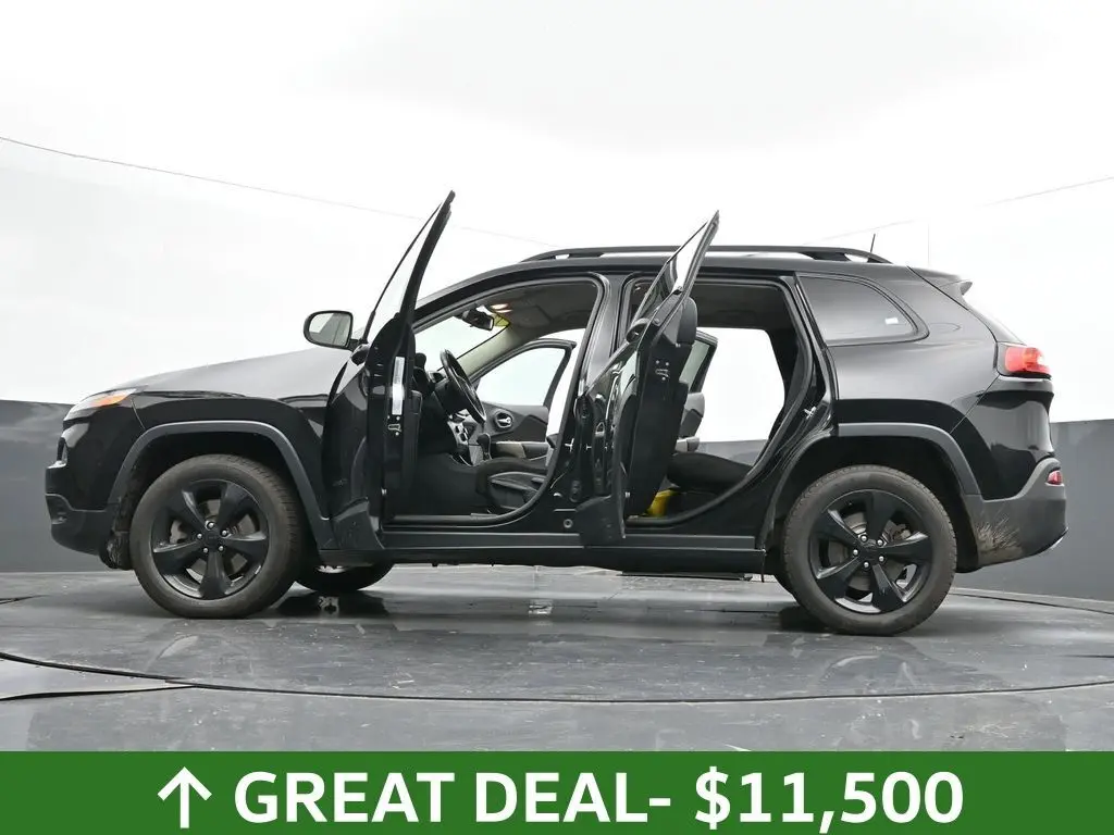 2017 Jeep Cherokee Altitude photo 59