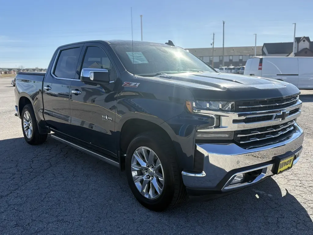 2021 Chevrolet Silverado 1500 LTZ's photo