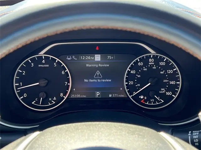 2021 Nissan Maxima SR photo 13