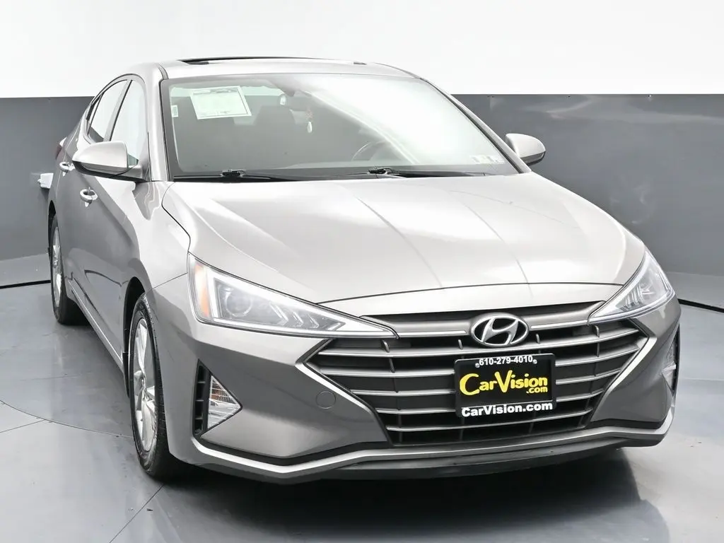 2020 Hyundai Elantra SEL Value Edition Limited photo 2