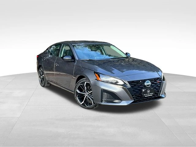 2024 Nissan Altima SR