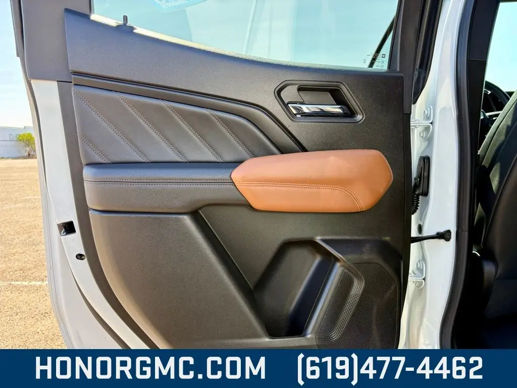 2024 Gmc Canyon AT4 photo 17