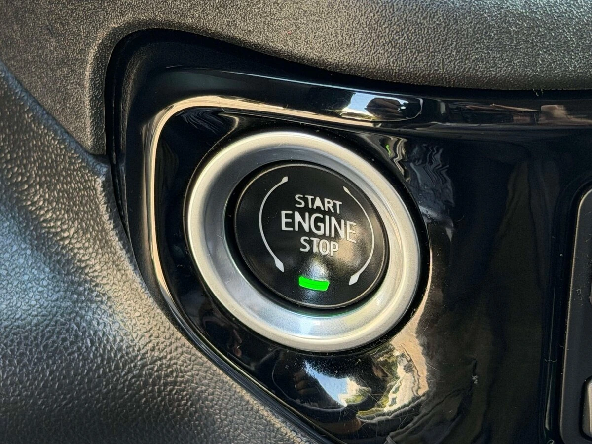 2022 Chevrolet Silverado 1500 RST - Photo 15