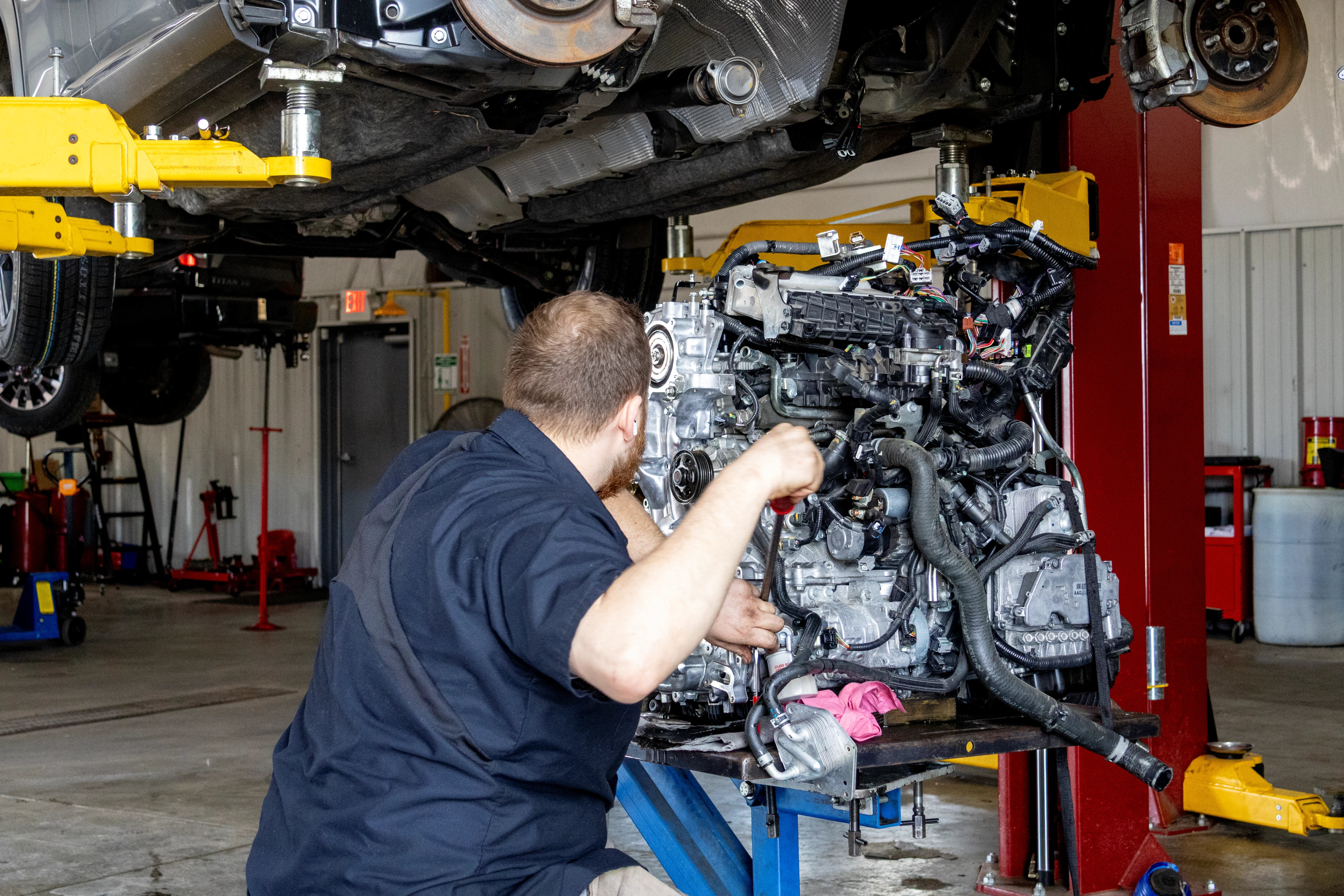 Leo Auto Group engine repair in action