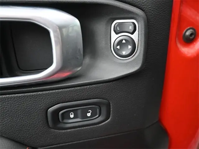 2021 Jeep Gladiator Rubicon photo 10