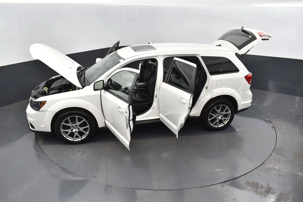 2015 Dodge Journey R/T photo 48