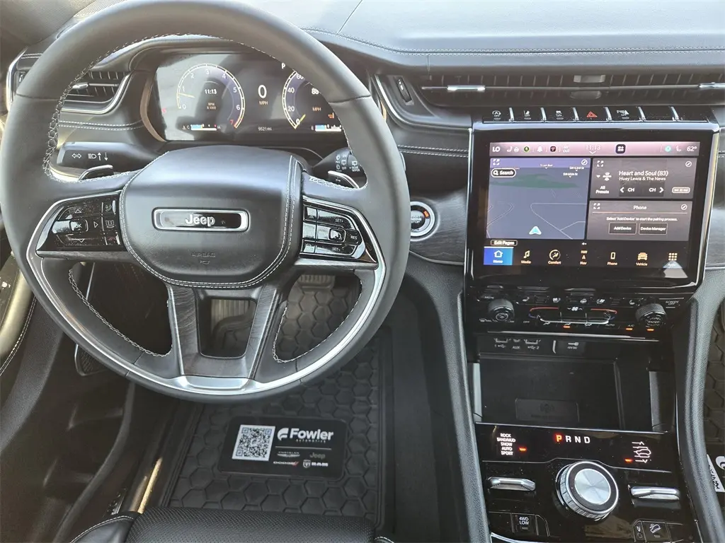 2024 Jeep Grand Cherokee Overland photo 23