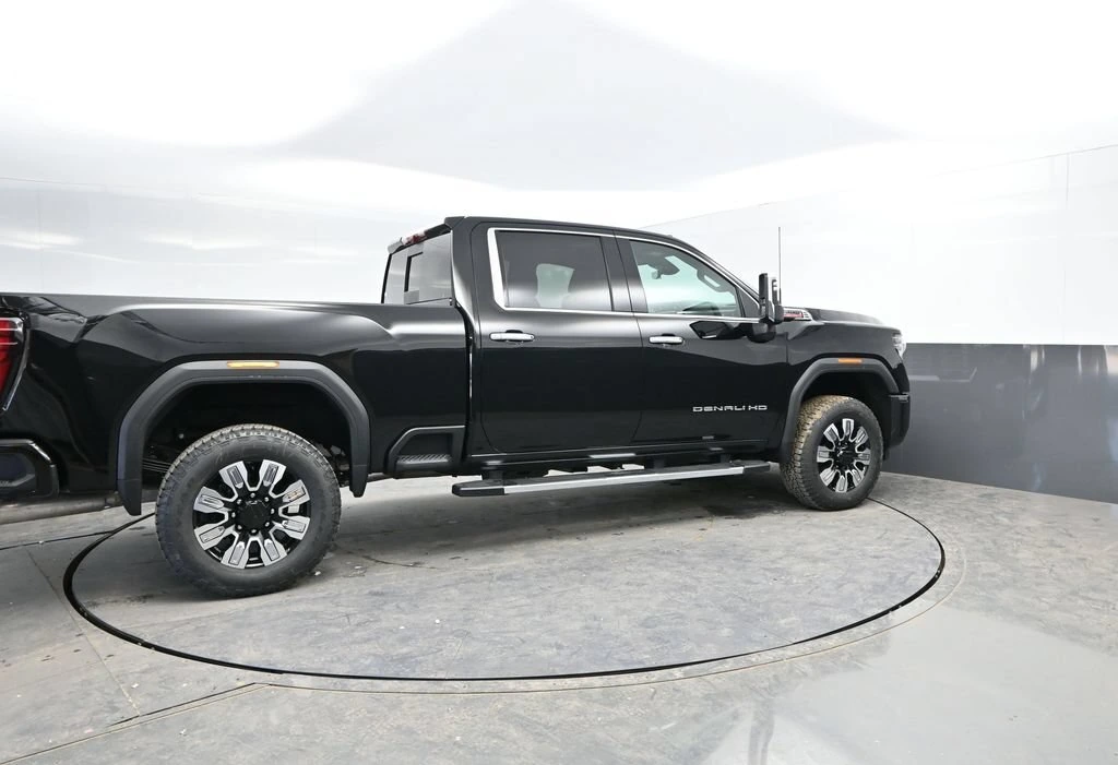 2026 GMC Sierra 2500HD Denali - Photo 9