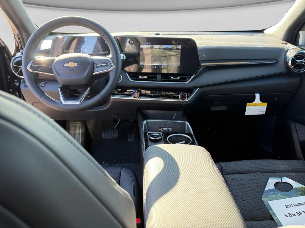 2027 Chevrolet Equinox LT - Photo 24