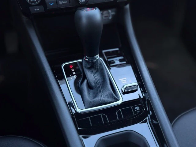 2025 Jeep Compass Limited - Photo 13