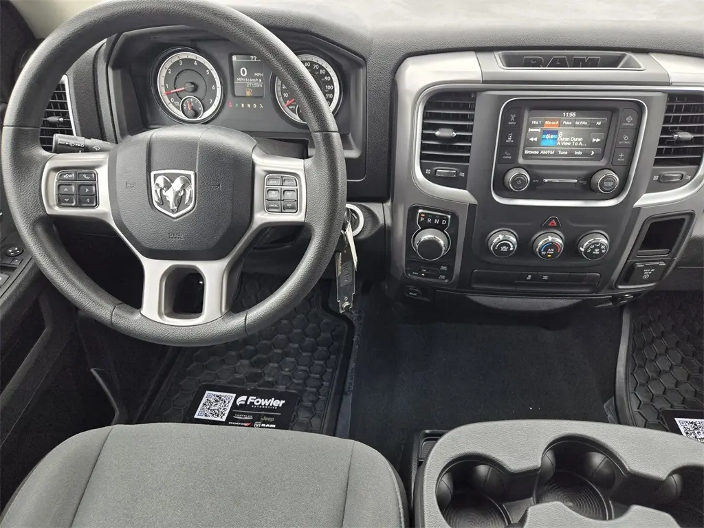 2023 Ram 1500 Classic SLT photo 25