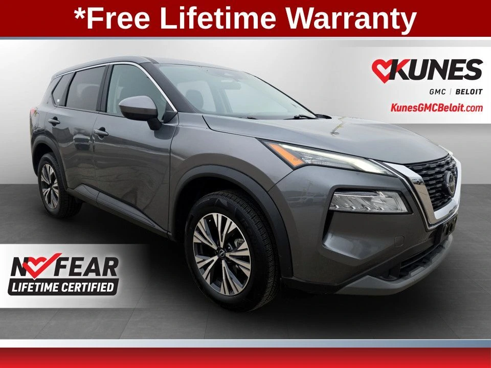 2023 Nissan Rogue SV's photo