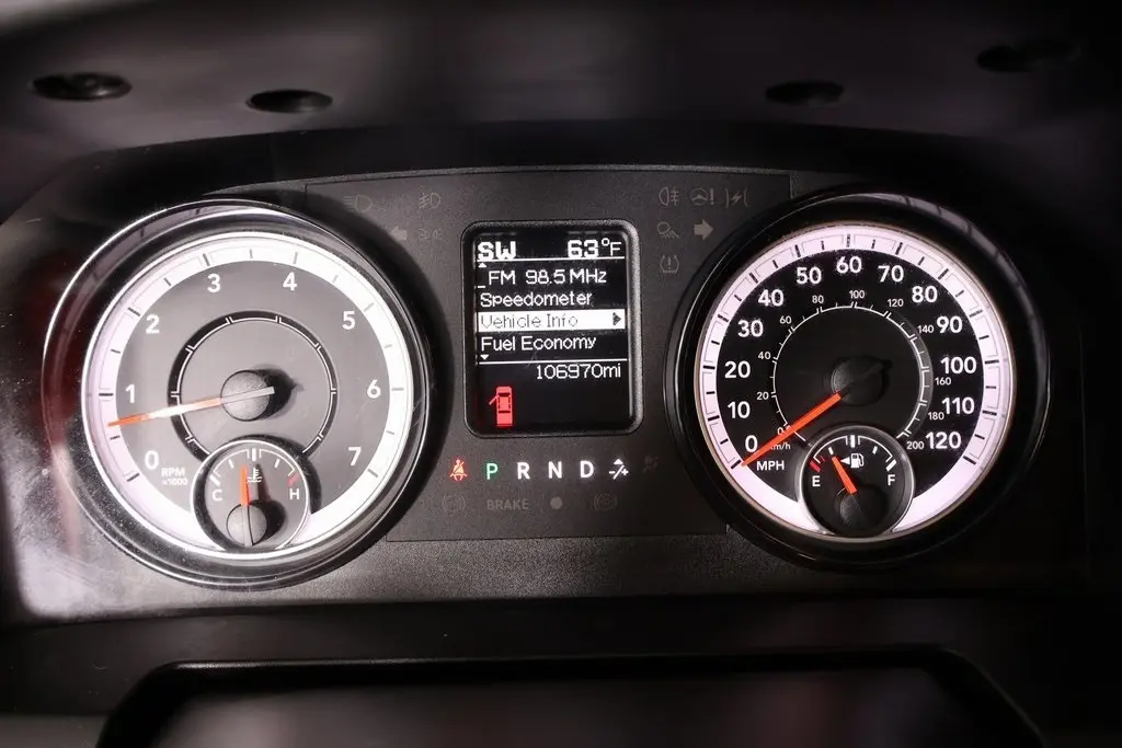 2020 Ram 1500 Classic Warlock photo 4