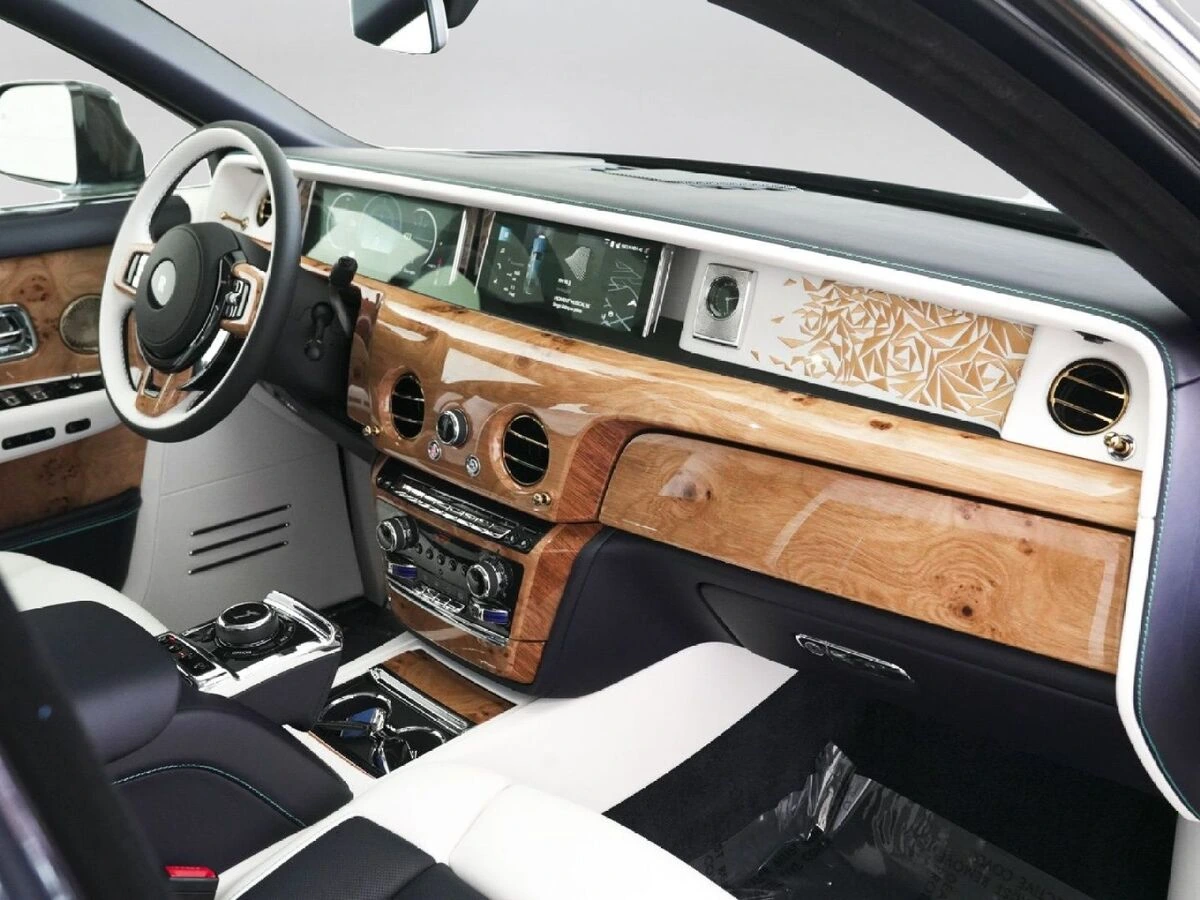 2026 Rolls-Royce Phantom Base - Photo 35