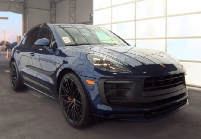 2022 Porsche Macan