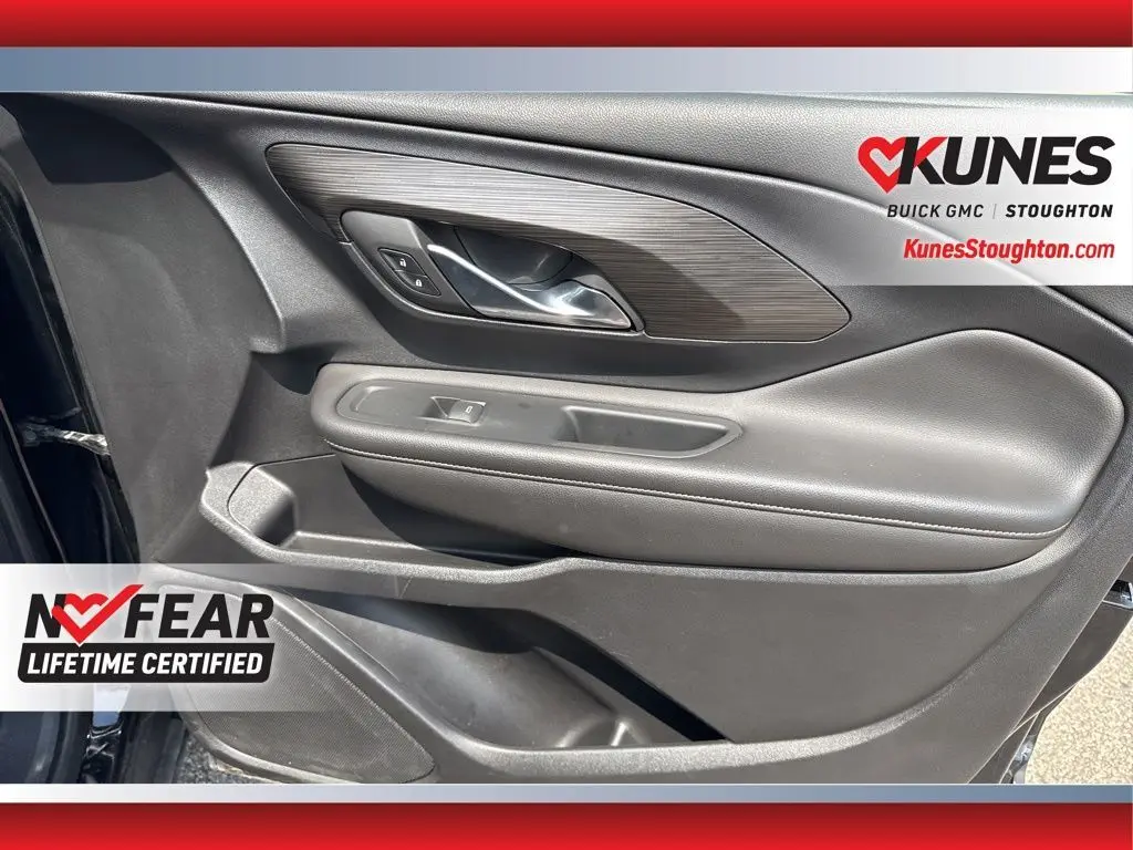 2023 Gmc Terrain SLT photo 37