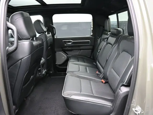 2026 Ram 1500 Laramie photo 8