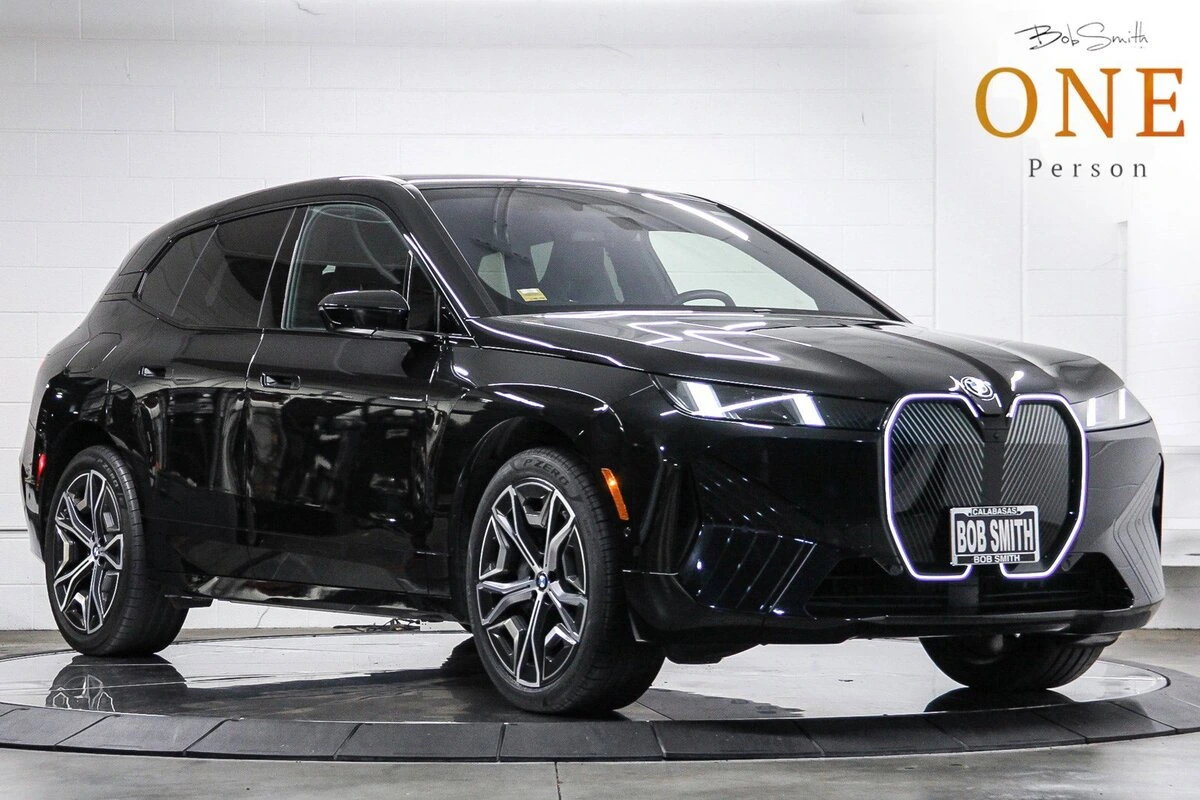 2026 BMW iX