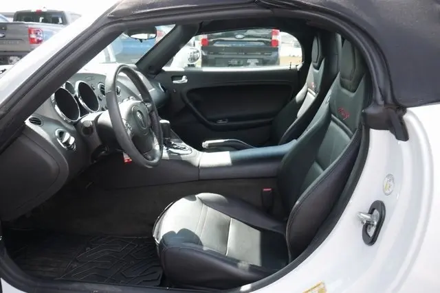 Used 2007 Pontiac Solstice GXP with VIN 1G2MG35X77Y124089 for sale in Alliance, OH