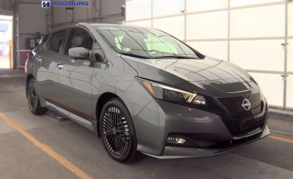 2024 Nissan LEAF