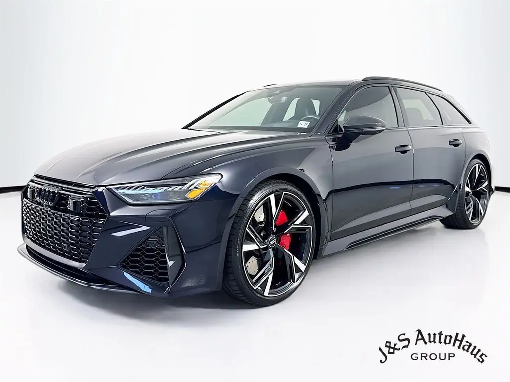 2022 Audi RS 6 Avant Base photo 3