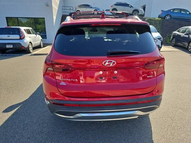2022 Hyundai Santa Fe SEL photo 3