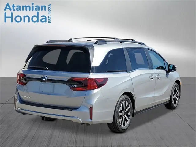 2026 Honda Odyssey EX-L photo 4