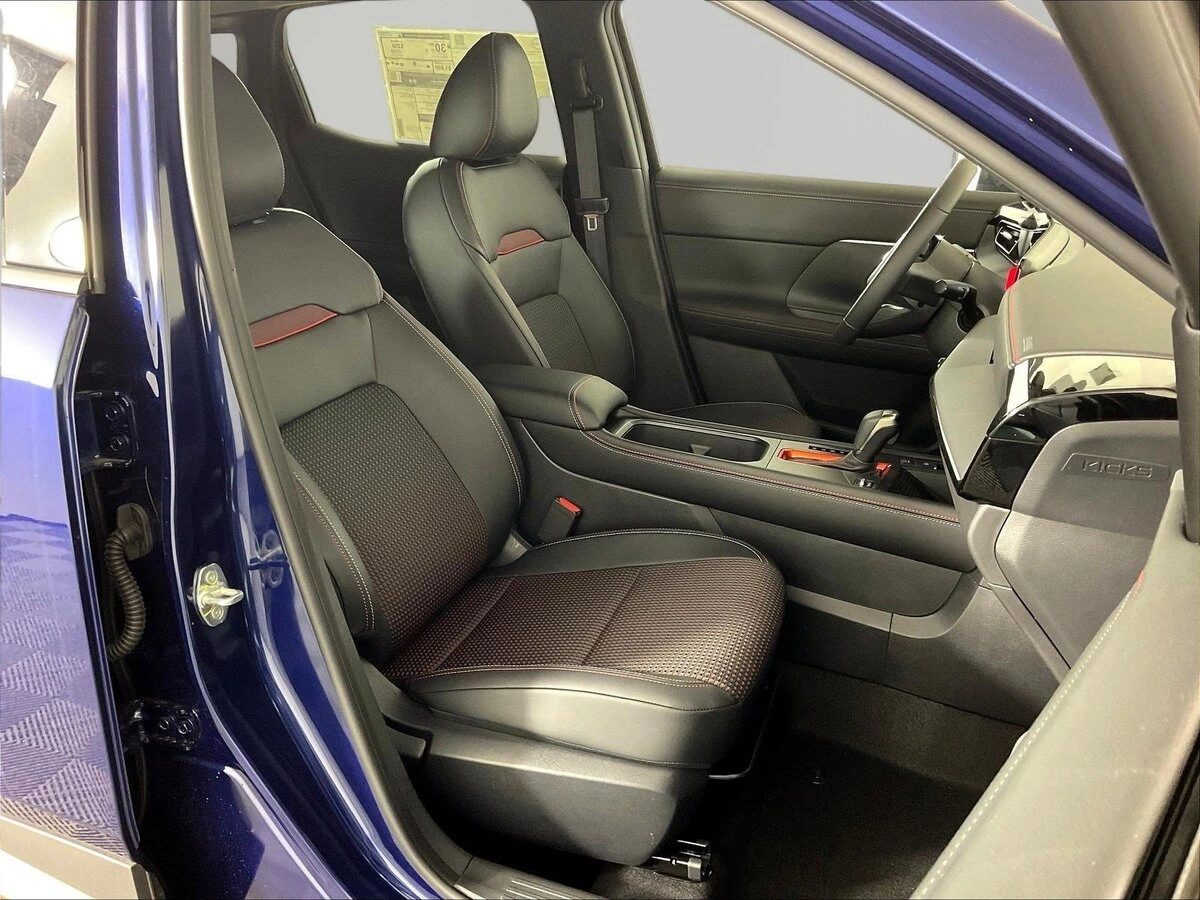 2026 Nissan KICKS SR AWD - Photo 17