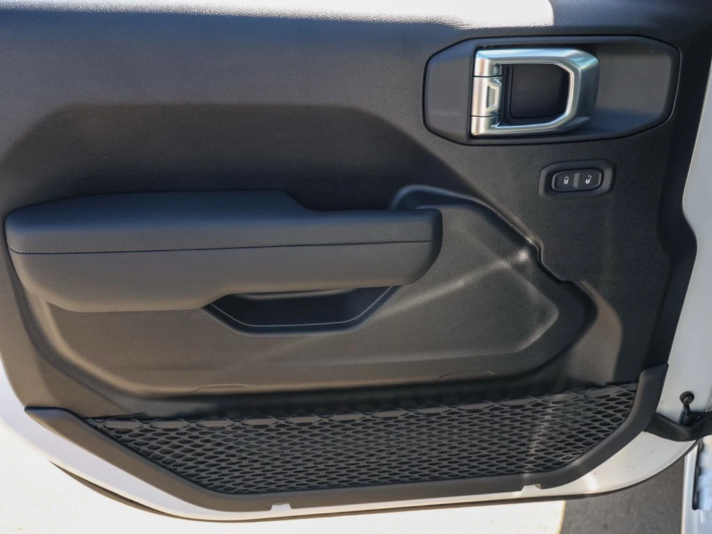 2026 Jeep Wrangler 4-Door Sport - Photo 23