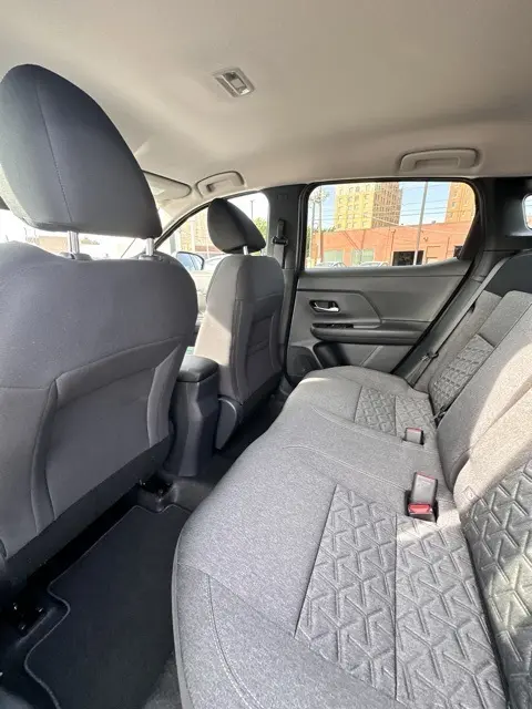 2026 Nissan Kicks SV photo 25